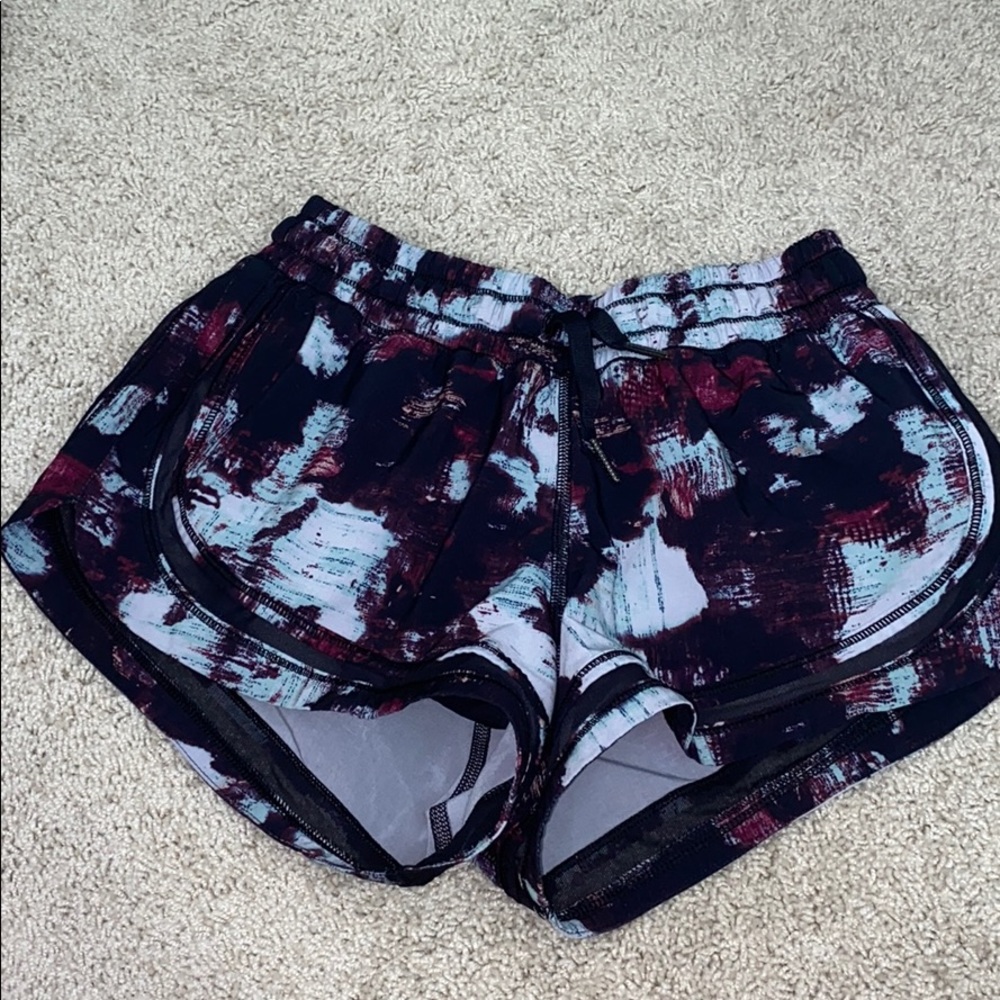 Lululemon trackshorts!